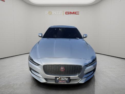 Used 2020 Jaguar XE S image 9