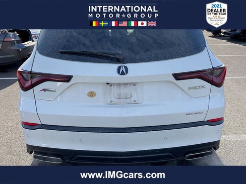 Used 2022 Acura MDX A-Spec image 11
