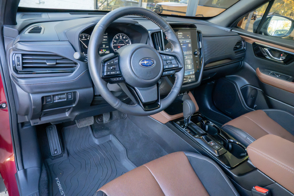 Used 2026 Subaru Forester Touring AWD/4WD image 9