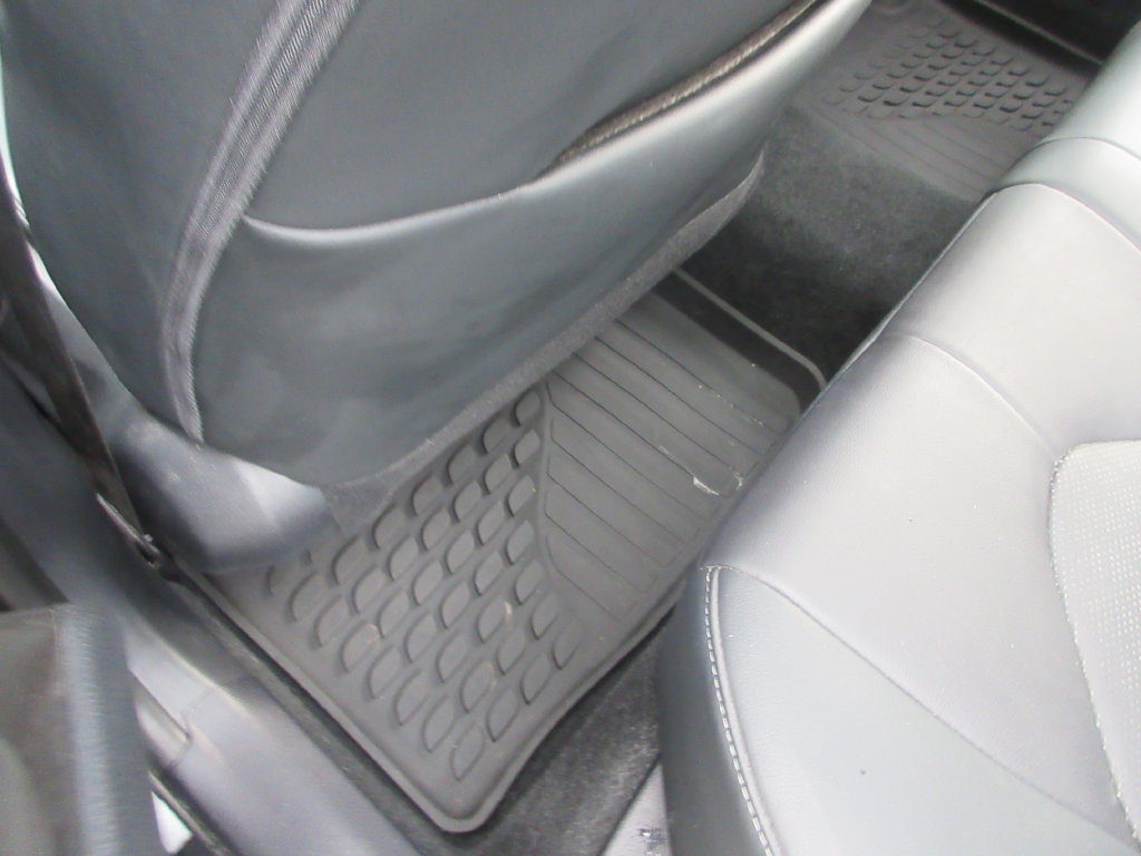 Used 2024 Toyota Camry XSE w/ Cold Weather Package FWD image 27