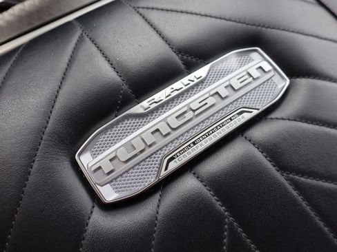 Used 2025 RAM 1500 Tungsten AWD/4WD image 30
