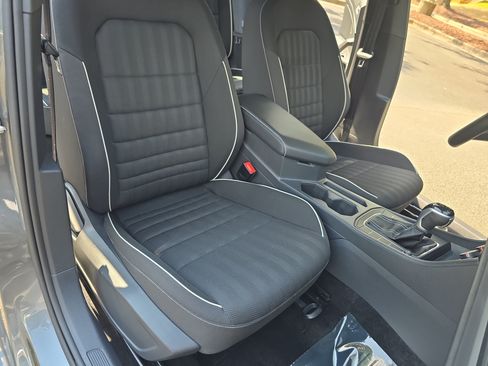 Certified 2024 Volkswagen Jetta Sport FWD image 10