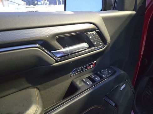 Used 2022 GMC Sierra 1500 AT4 w/ AT4 Premium Package image 11