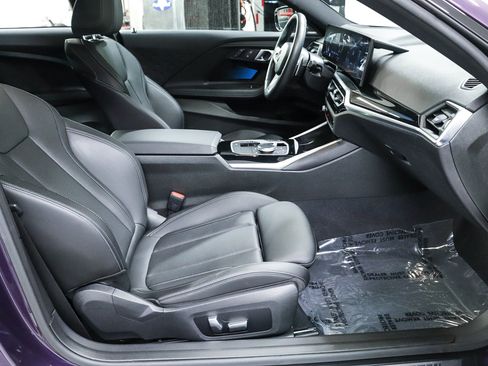 Used 2024 BMW 230i Coupe w/ Premium Package RWD image 16