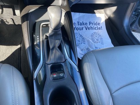 Used 2020 Toyota Corolla SE image 18