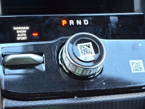 New 2025 Jeep Grand Cherokee Limited w/ Black Appearance Package image 24