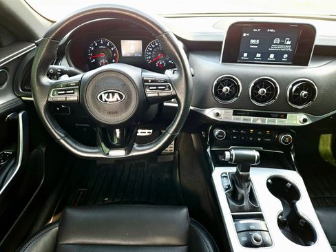 Used 2020 Kia Stinger GT AWD/4WD image 10