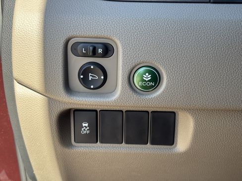 Used 2017 Honda Pilot EX-L image 29