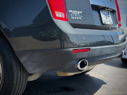 Used 2015 Cadillac SRX Luxury w/ Driver Awareness Package FWD image 35