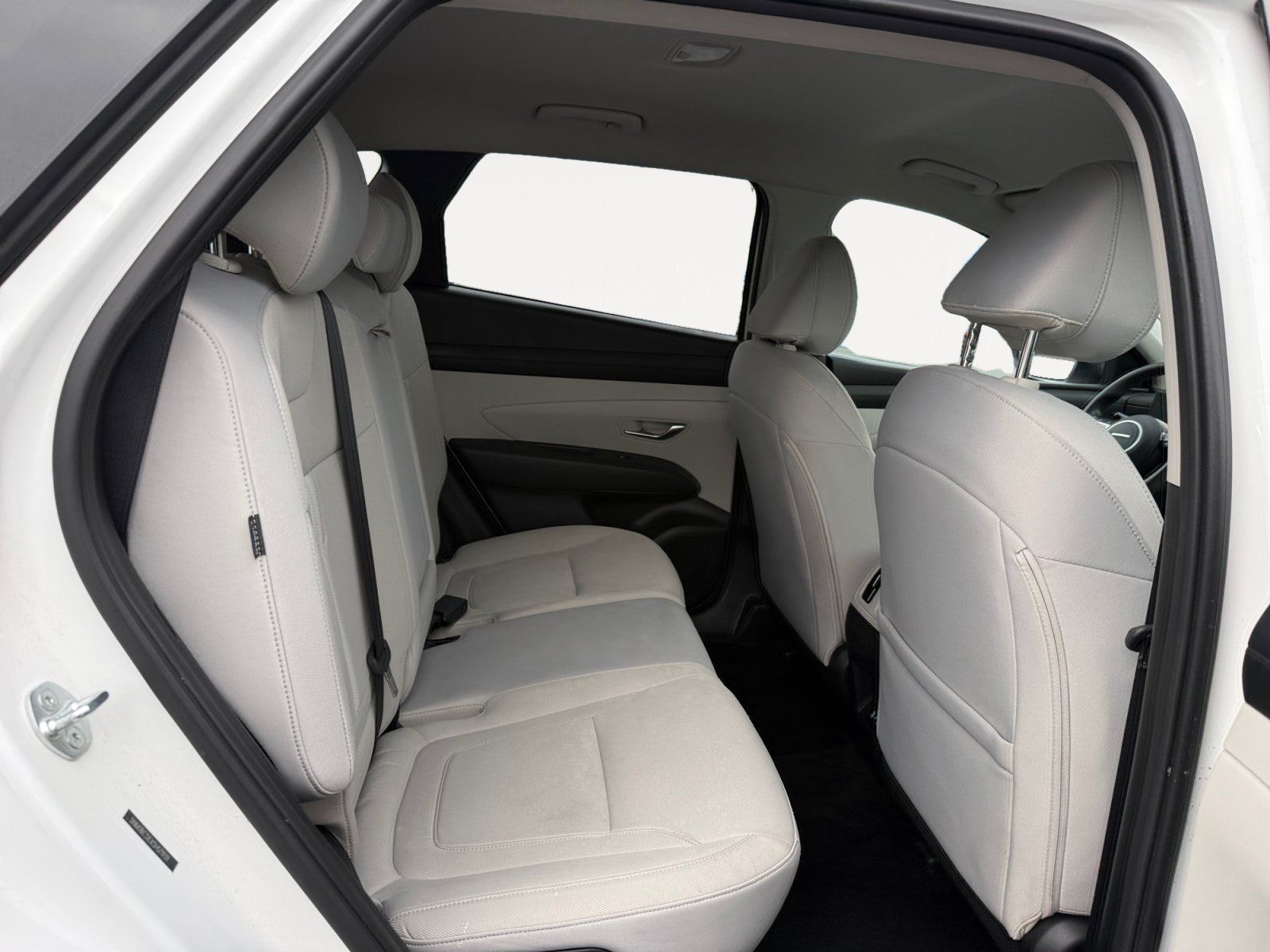 Used 2025 Hyundai Tucson SEL AWD/4WD image 18