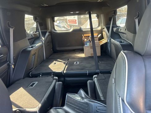 Used 2022 Cadillac Escalade Sport w/ Touring Package image 13