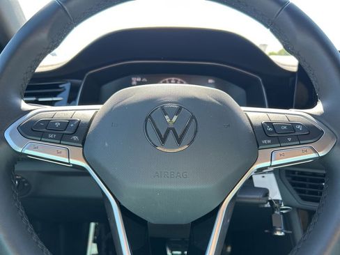 Used 2025 Volkswagen Jetta Sport image 23