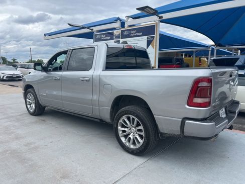 Used 2023 RAM 1500 Laramie AWD/4WD image 3