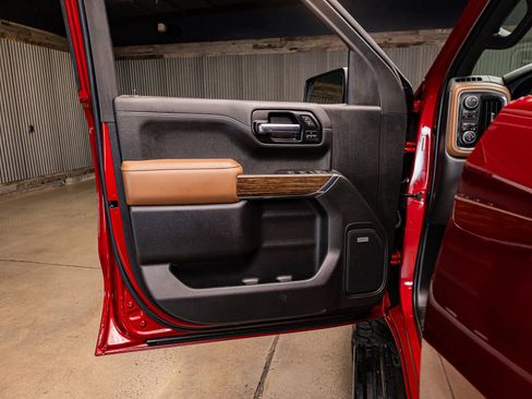 Used 2022 Chevrolet Silverado 1500 High Country image 28