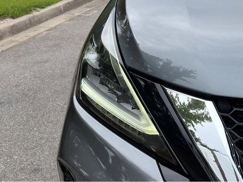 Used 2020 Nissan Murano S w/ Technology Package FWD image 2