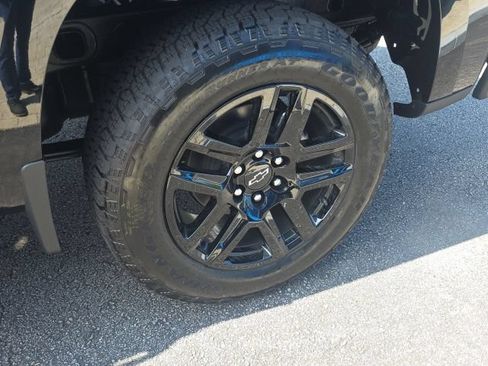 New 2026 Chevrolet Silverado 1500 Custom w/ Turbomax Blackout Package AWD/4WD image 11