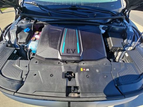 Used 2023 Hyundai Ioniq 5 SEL image 36
