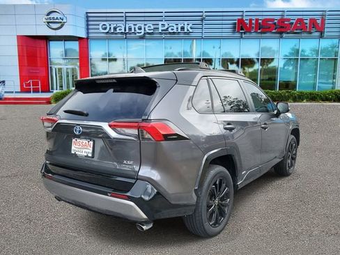 Used 2022 Toyota RAV4 XSE image 2