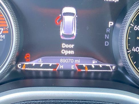 Used 2018 Jeep Cherokee Limited AWD/4WD image 20