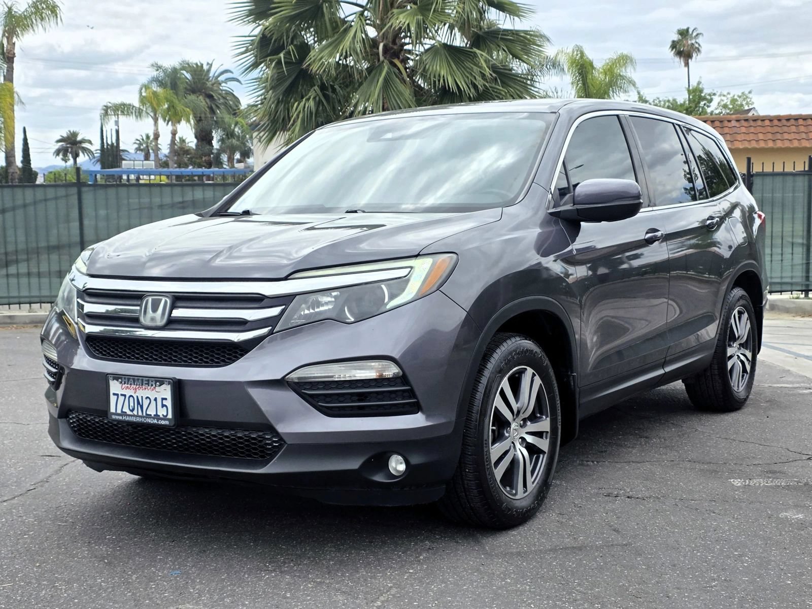 Used 2017 Honda Pilot EX-L image 1