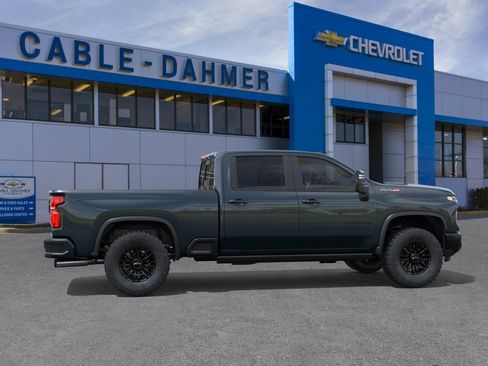 New 2026 Chevrolet Silverado 2500 ZR2 w/ LPO, Dark Essentials Package AWD/4WD image 5