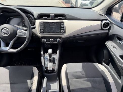 Used 2021 Nissan Versa SV FWD image 20