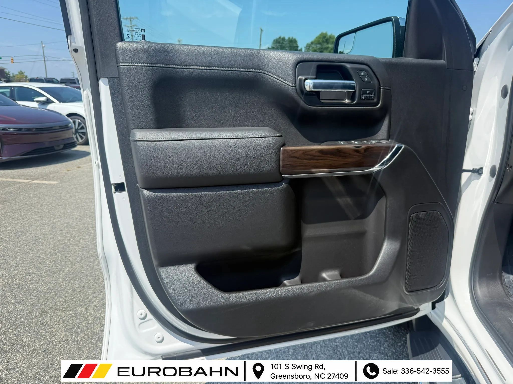 Used 2021 GMC Sierra 1500 SLT RWD image 13