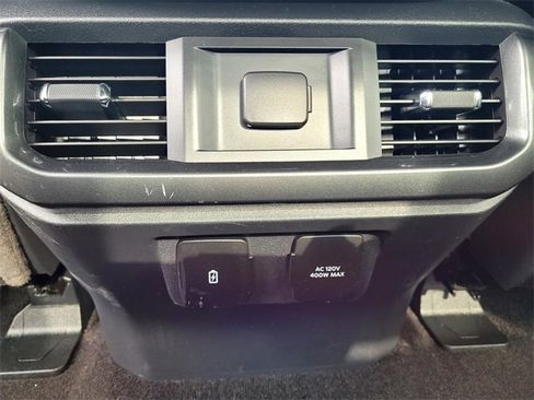 Used 2022 Ford F150 XLT w/ Equipment Group 302A High image 14