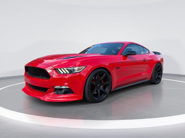 Used 2017 Ford Mustang GT Premium w/ Equipment Group 401A RWD image 1
