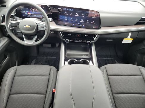New 2026 Chevrolet Suburban LS w/ LS Custom Edition AWD/4WD image 24