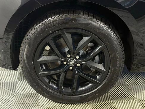 New 2026 Land Rover Range Rover Velar Dynamic SE image 15