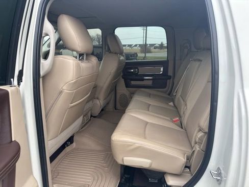 Used 2017 RAM 2500 Laramie image 11