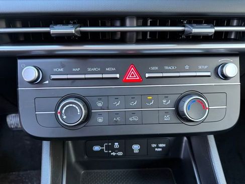 New 2026 Hyundai Tucson SE image 24