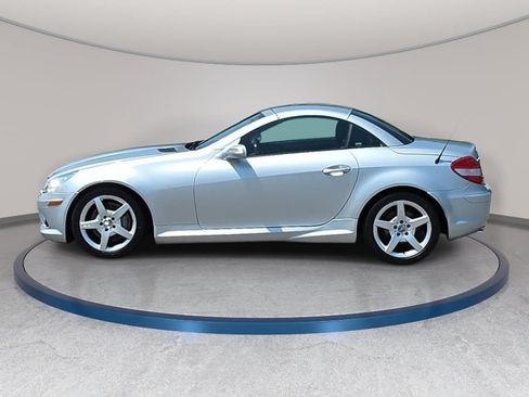 Used 2005 Mercedes-Benz SLK 350 image 8