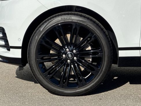 Used 2026 Land Rover Range Rover Velar Dynamic SE image 33