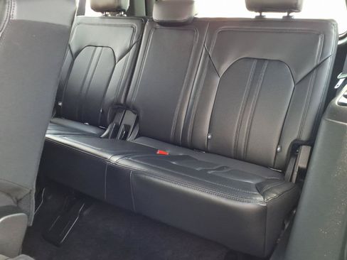 Certified 2021 Ford Expedition Max Limited RWD image 15