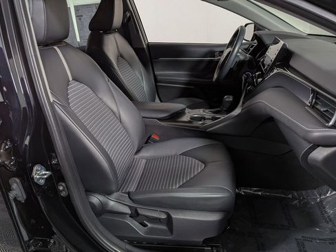 Used 2023 Toyota Camry SE image 19