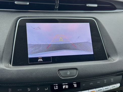 Used 2022 Cadillac XT4 Premium Luxury w/ Safety Alert Package image 10