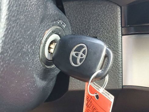 Certified 2022 Toyota Tacoma TRD Off-Road image 36