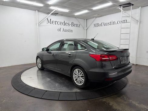 Used 2017 Ford Focus Titanium w/ Titanium Technology Package FWD image 5