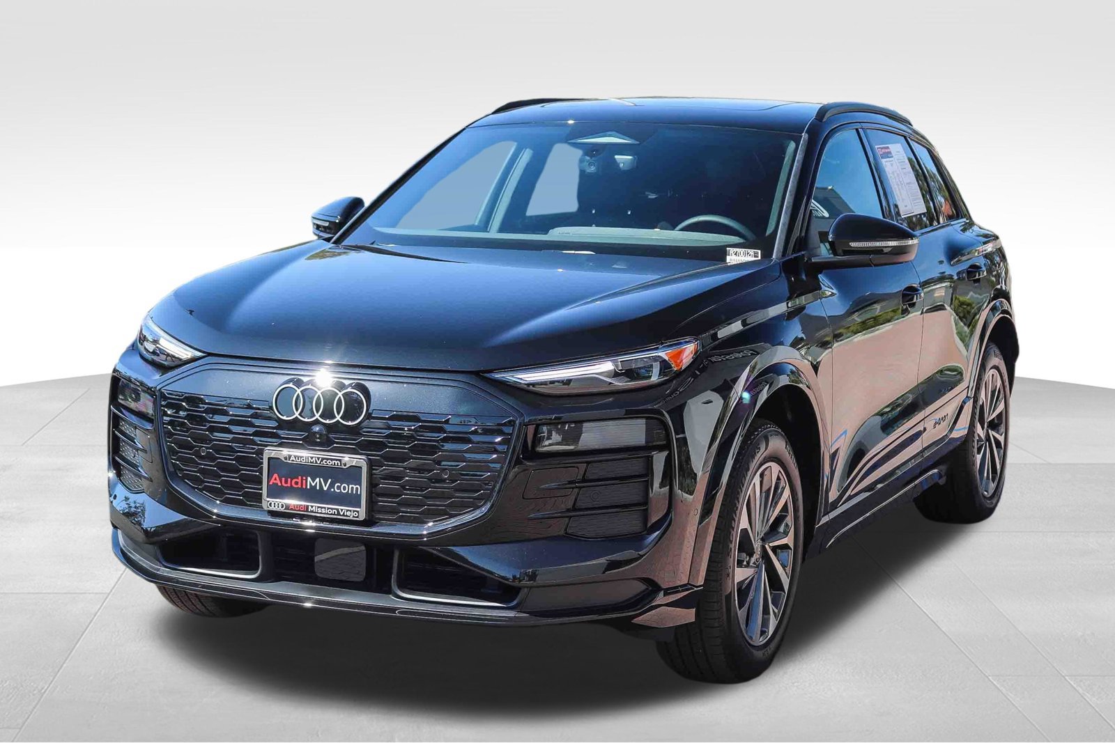 Used 2027 Audi Q6 e-tron Premium AWD/4WD image 3