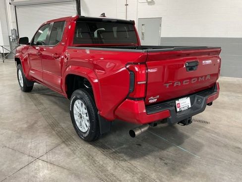 Used 2024 Toyota Tacoma SR5 image 4