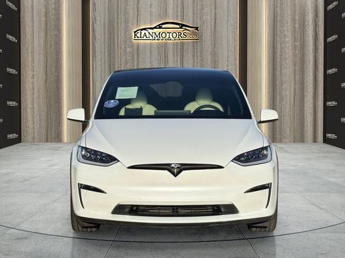 Used 2022 Tesla Model X AWD/4WD image 2