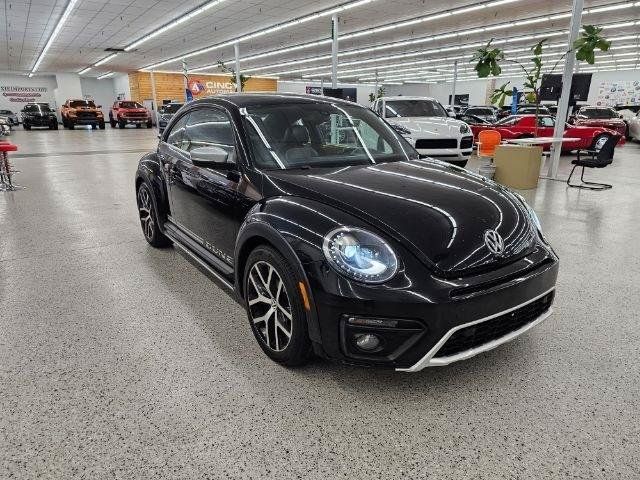 Used 2016 Volkswagen Beetle 1.8T Dune w/ Dune Technology Package FWD image 4