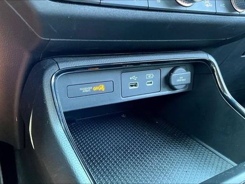 Used 2024 Honda CR-V EX image 16