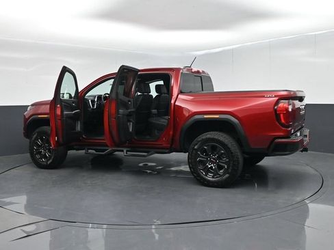Used 2024 GMC Canyon Elevation w/ Elevation Premium Package AWD/4WD image 68