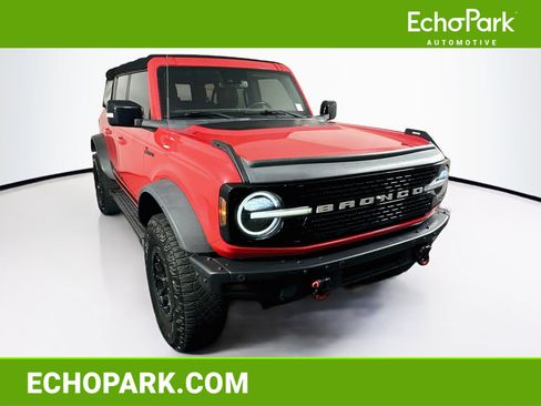 Used 2021 Ford Bronco Wildtrak AWD/4WD image 1