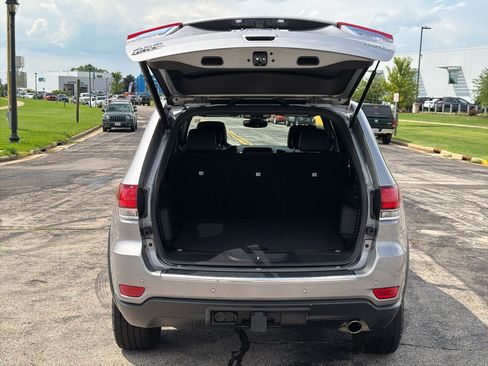 Used 2021 Jeep Grand Cherokee Limited AWD/4WD image 38