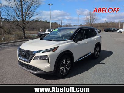 Used 2021 Nissan Rogue SL w/ Premium Package