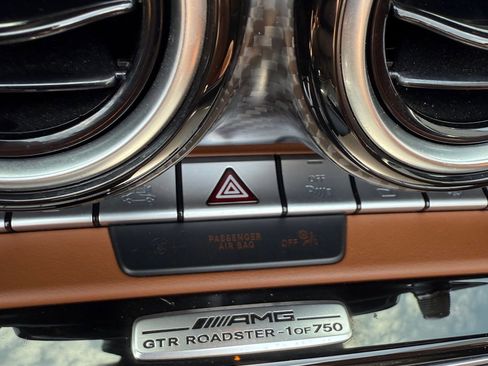 Used 2020 Mercedes-Benz AMG GT R image 30
